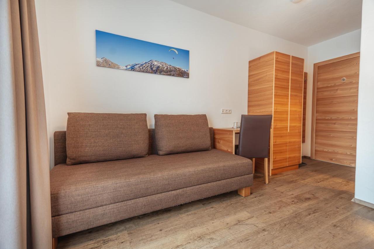 Single Room Balcony